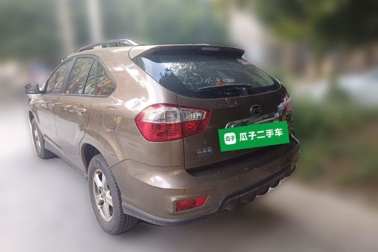 Used BYD S6 2014 1.5TI Manual Luxury 5-Seater Rear Left 45 Deg