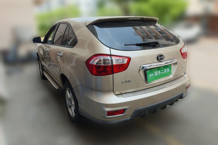 Used BYD S6 2014 2.0L Manual Luxury 5-Seater Rear Left 45 Deg