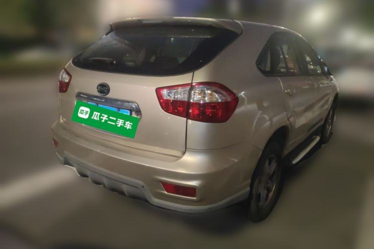 Used BYD S6 2014 2.0L Manual Luxury 5-Seater Rear Right 45 Deg