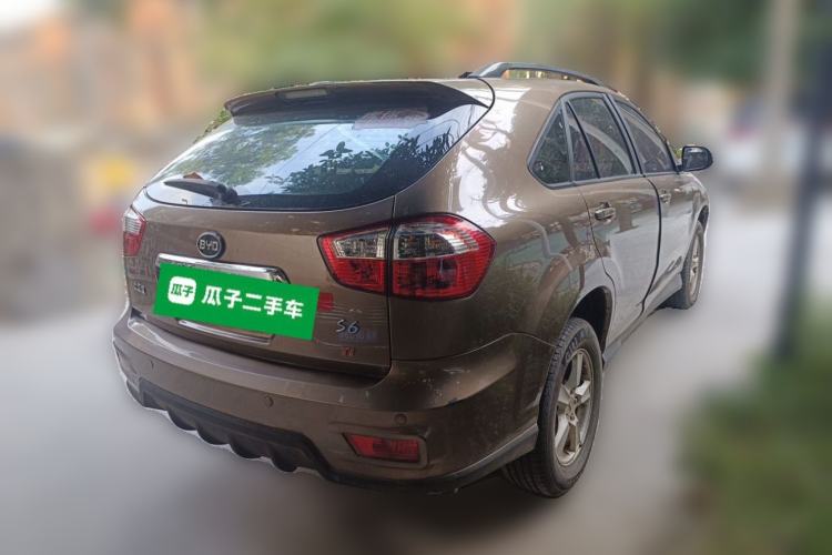 Used BYD S6 2014 1.5TI Manual Luxury 5-Seater Rear Right 45 Deg