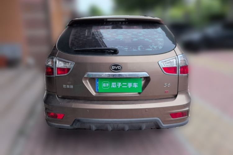 Used BYD S6 2014 1.5TI Manual Luxury 5-Seater Rear