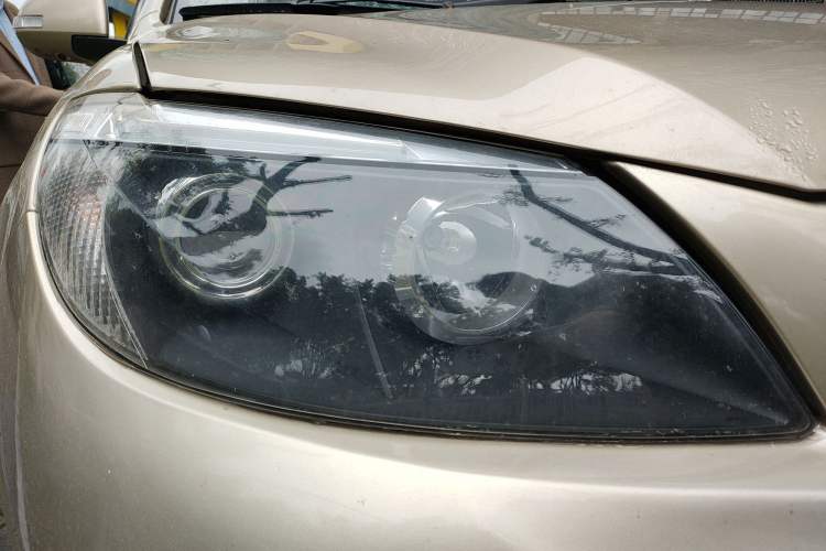 Used BYD S6 2014 2.4L Automatic Prestige 5-Seater Right Front Headlight