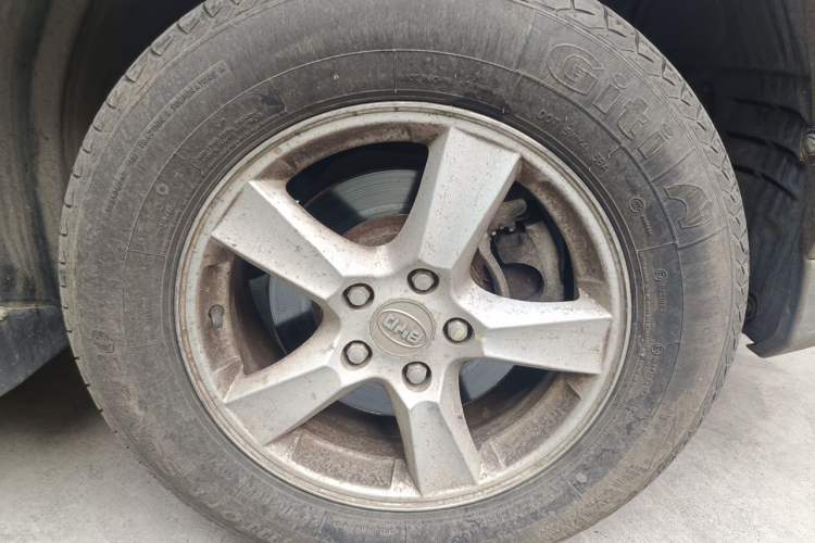 Used BYD S6 2014 1.5TI Manual Luxury 5-Seater Right Front Wheel Hub
