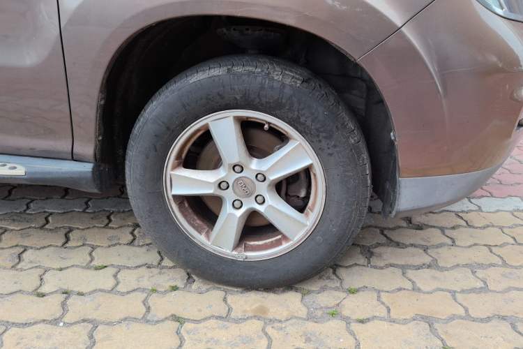 Used BYD S6 2014 1.5TI Manual Luxury 5-Seater Right Front Wheel Hub