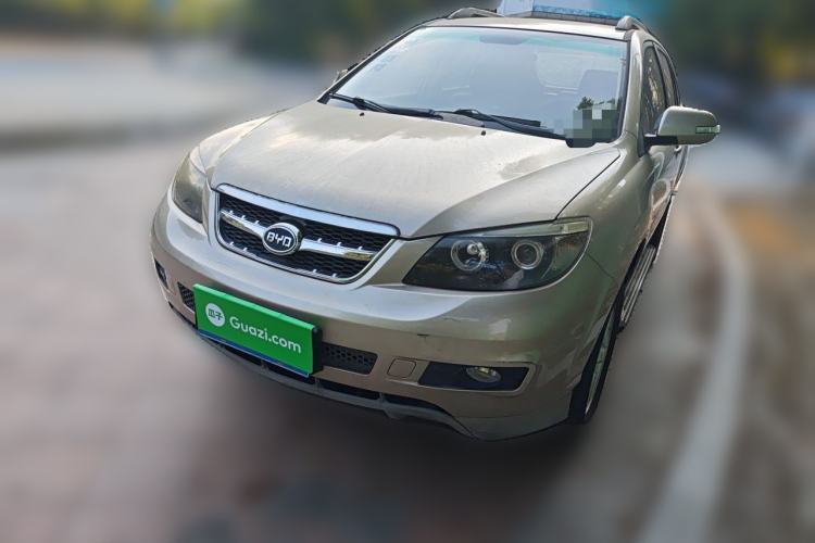 BYD S6 2014 2.0L Manual Luxury 5-Seater usado Guazi used car, China used car export, Used car for sale, Used cars, Cheapest cars for sale