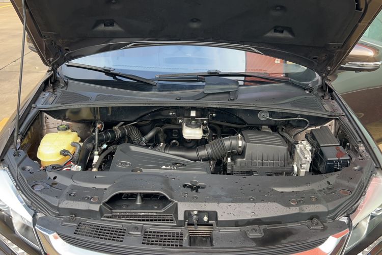 Used BYD S7 2017 2.0T Automatic Prestige Edition Engine Bay