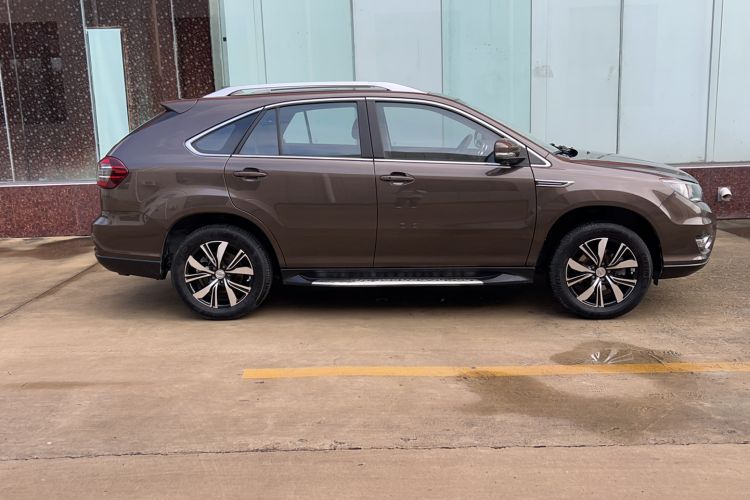 Used BYD S7 2017 2.0T Automatic Prestige Edition Exterior 3