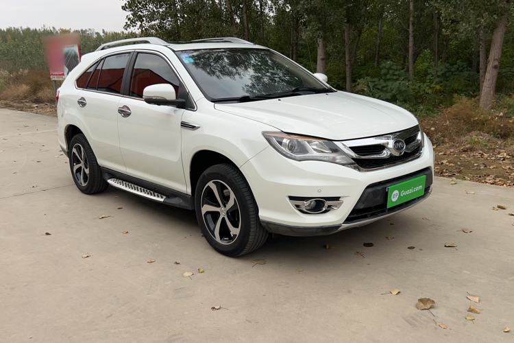 Used BYD S7 2016 2.0T Automatic Flagship Plus Exterior 2