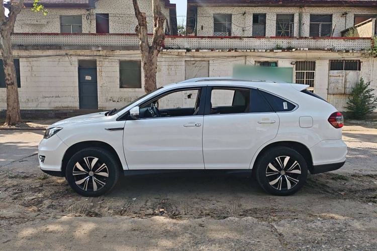 Used BYD S7 2017 2.0T Automatic Prestige Edition Exterior 3