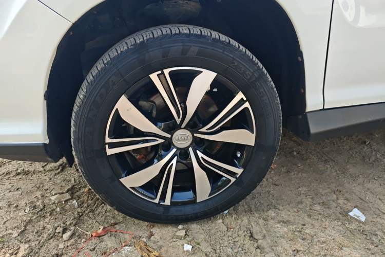 Used BYD S7 2017 2.0T Automatic Prestige Edition Exterior 7