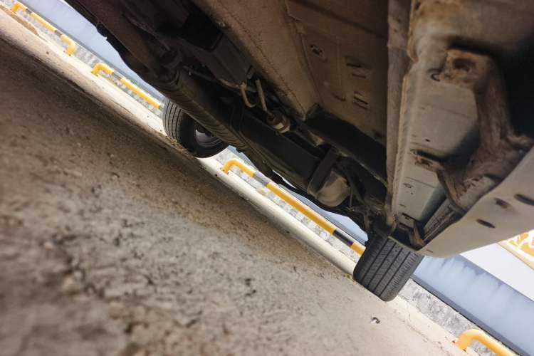 Used BYD S7 2015 2.0T Upgraded Automatic Flagship Version Chassis Front Left