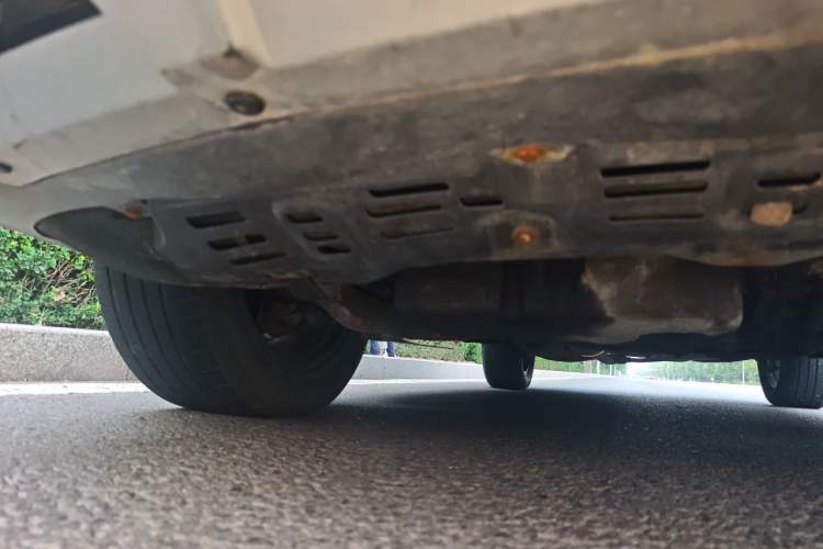 Used BYD S7 2015 2.0T Automatic Flagship Edition Chassis Front Right