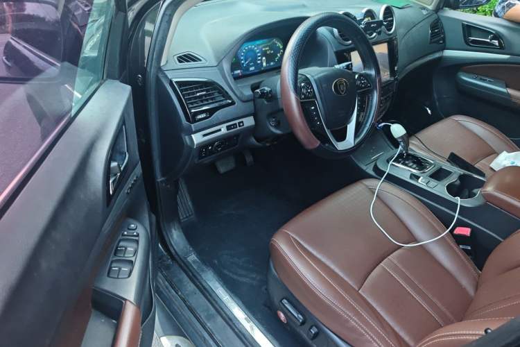 Used BYD S7 2015 2.0T Automatic Flagship Edition Driver Seat
