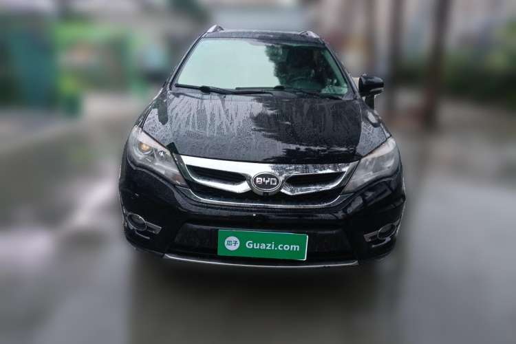 Used BYD S7 2015 2.0T Upgraded Automatic Luxury Version Front
