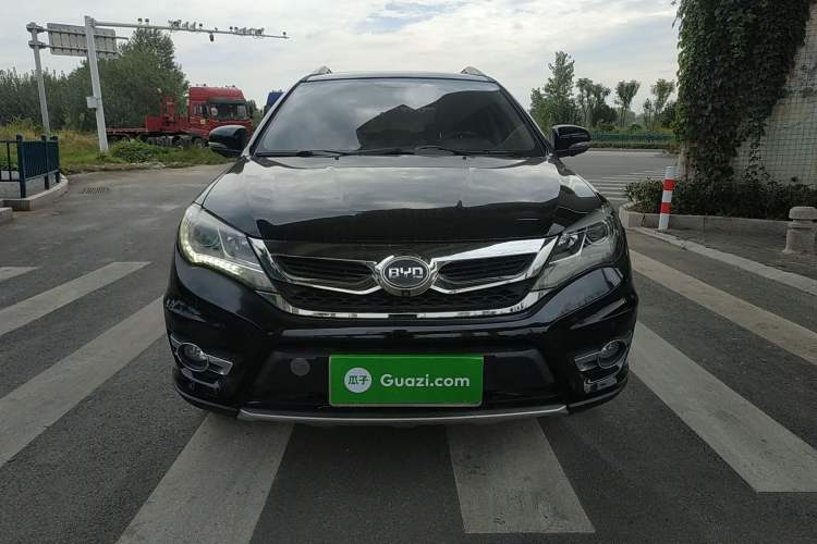 Used BYD S7 2015 2.0T Automatic Prestige Model Front