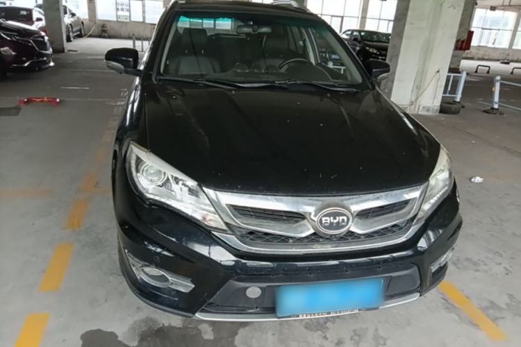Used BYD S7 2015 2.0T Automatic Prestige Model Front
