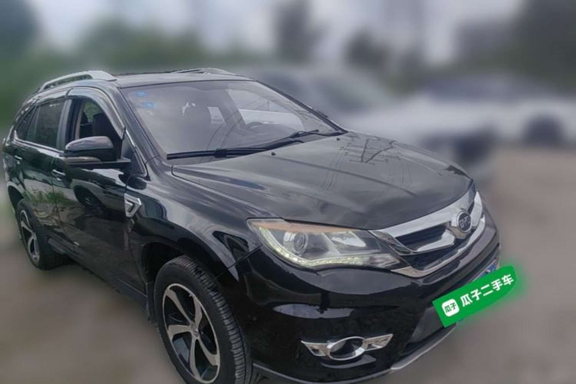 Used BYD S7 2015 2.0T Upgraded Automatic Luxury Version Front Right 45 Deg