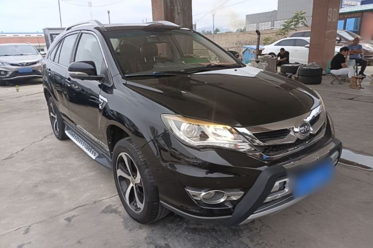 Used BYD S7 2015 2.0T Automatic Prestige Model Front Right 45 Deg