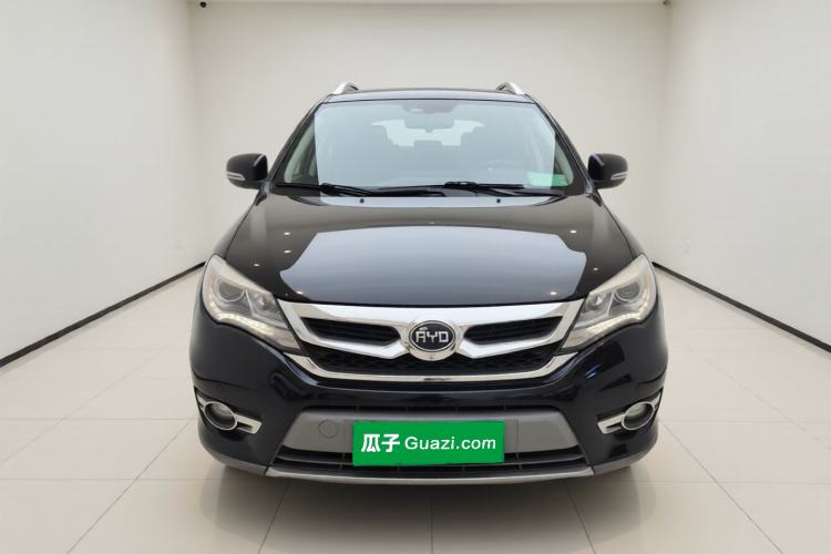 Used BYD S7 2015 2.0T Automatic Flagship Edition Front