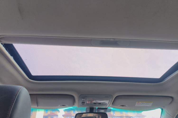 Used BYD S7 2015 1.5T Upgraded Manual Luxury Model Headliner