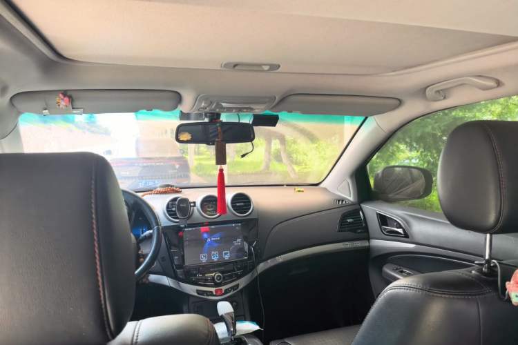 Used BYD S7 2015 2.0T Automatic Flagship Edition Headliner