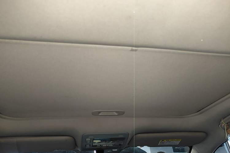 Used BYD S7 2015 1.5T Upgraded Manual Luxury Model Headliner