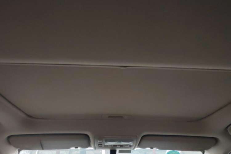Used BYD S7 2015 2.0T Upgraded Automatic Luxury Version Headliner