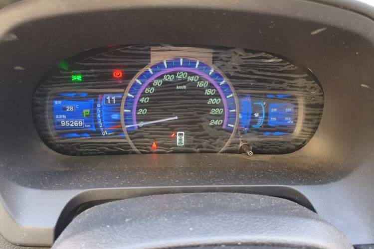 Used BYD S7 2015 2.0T Upgraded Automatic Luxury Version Instrument Cluster