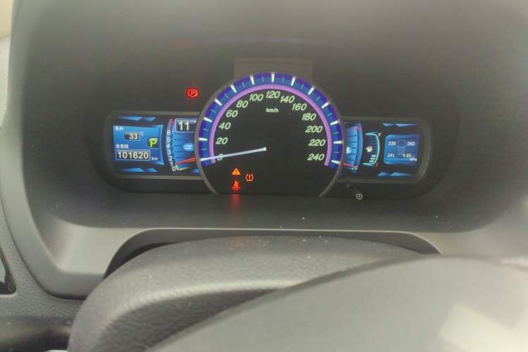Used BYD S7 2015 2.0T Upgraded Automatic Luxury Version Instrument Cluster