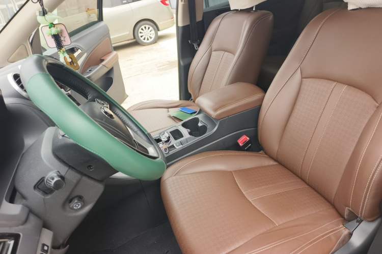 Used BYD S7 2015 2.0T Upgraded Automatic Flagship Version Left Front Seat