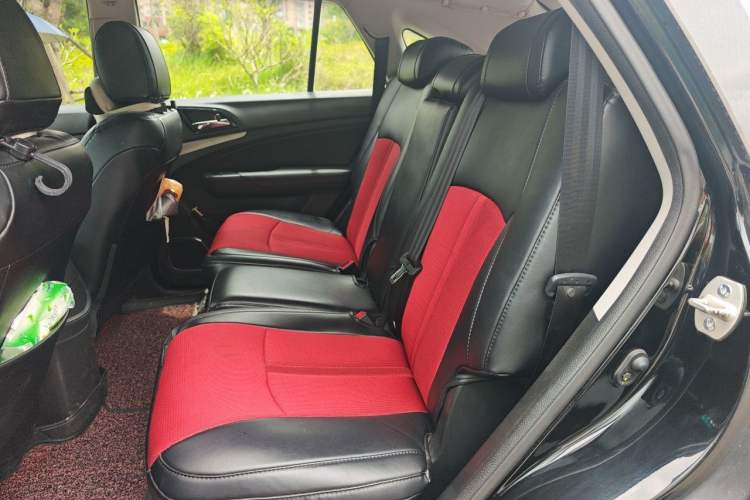 Used BYD S7 2015 2.0T Automatic Prestige Model Left Rear Seat