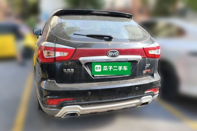 Used BYD S7 2015 2.0T Upgraded Automatic Luxury Version Rear