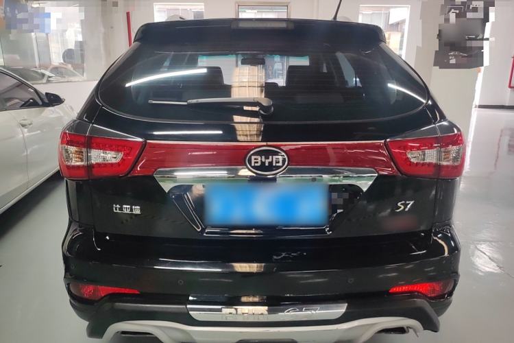 Used BYD S7 2015 2.0T Automatic Prestige Model Rear