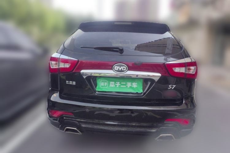 Used BYD S7 2015 2.0T Upgraded Automatic Luxury Version Rear