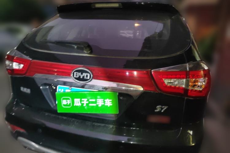 Used BYD S7 2015 2.0T Automatic Prestige Model Rear