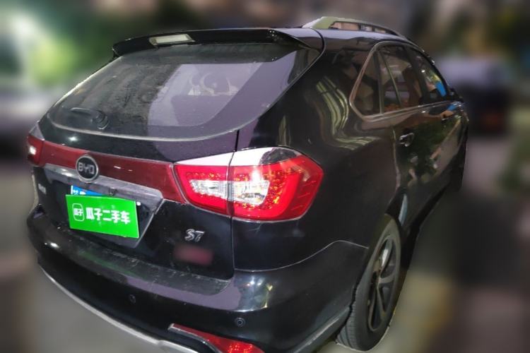 Used BYD S7 2015 2.0T Automatic Prestige Model Rear Right 45 Deg