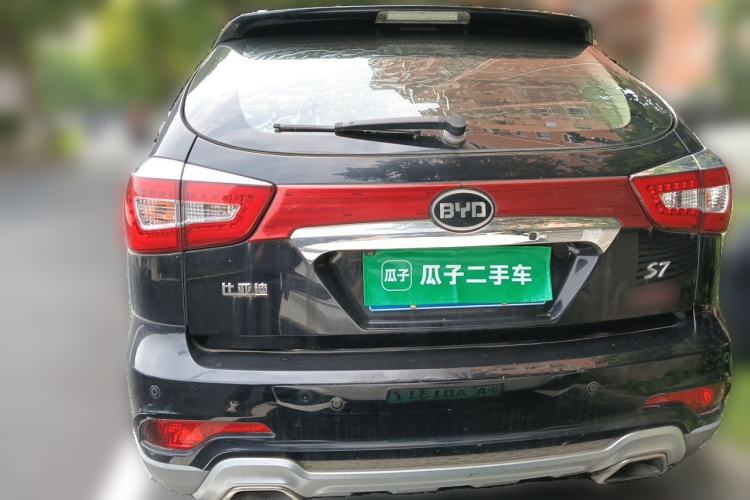 Used BYD S7 2015 2.0T Upgraded Automatic Luxury Version Rear