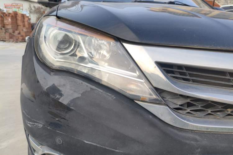 Used BYD S7 2015 1.5T Upgraded Manual Luxury Model Right Front Headlight