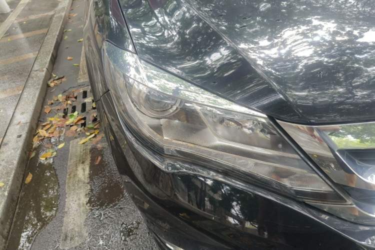 Used BYD S7 2015 2.0T Upgraded Automatic Flagship Version Right Front Headlight