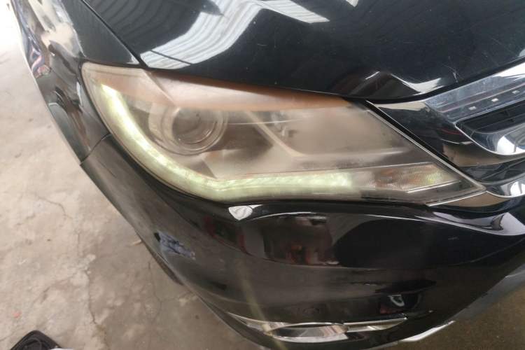 Used BYD S7 2015 2.0T Upgraded Automatic Luxury Version Right Front Headlight