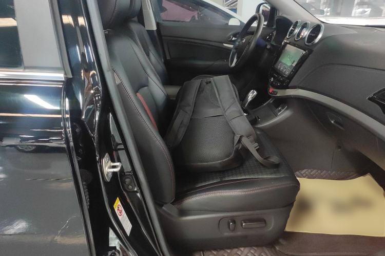 Used BYD S7 2015 2.0T Automatic Prestige Model Right Front Seat