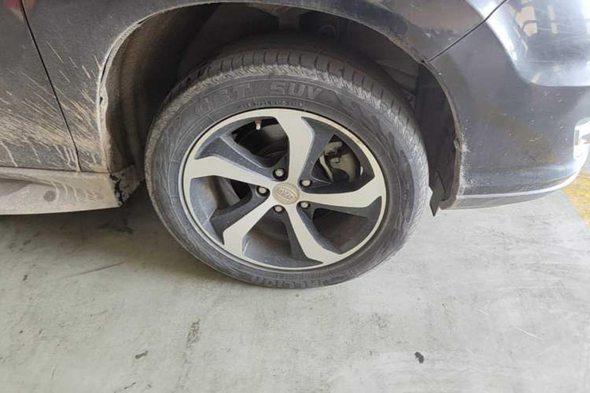 Used BYD S7 2015 2.0T Upgraded Automatic Luxury Version Right Front Wheel Hub