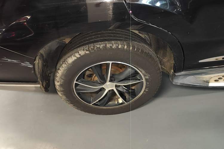 Used BYD S7 2015 1.5T Upgraded Manual Luxury Model Right Rear Wheel Hub