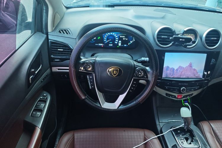Used BYD S7 2015 2.0T Automatic Flagship Edition Steering Wheel