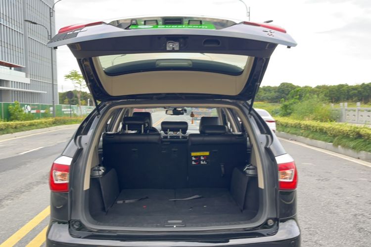 Used BYD S7 2015 1.5T Manual Luxury Model Trunk