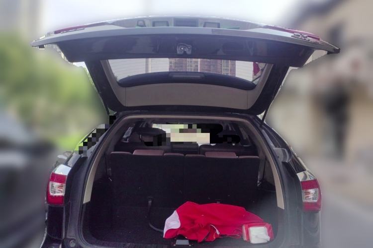 Used BYD S7 2015 2.0T Upgraded Automatic Luxury Version Trunk