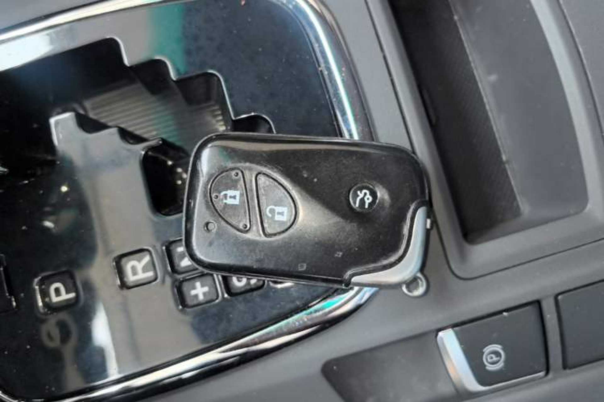 Used BYD S7 2015 2.0T Upgraded Automatic Luxury Version Vehicle Key