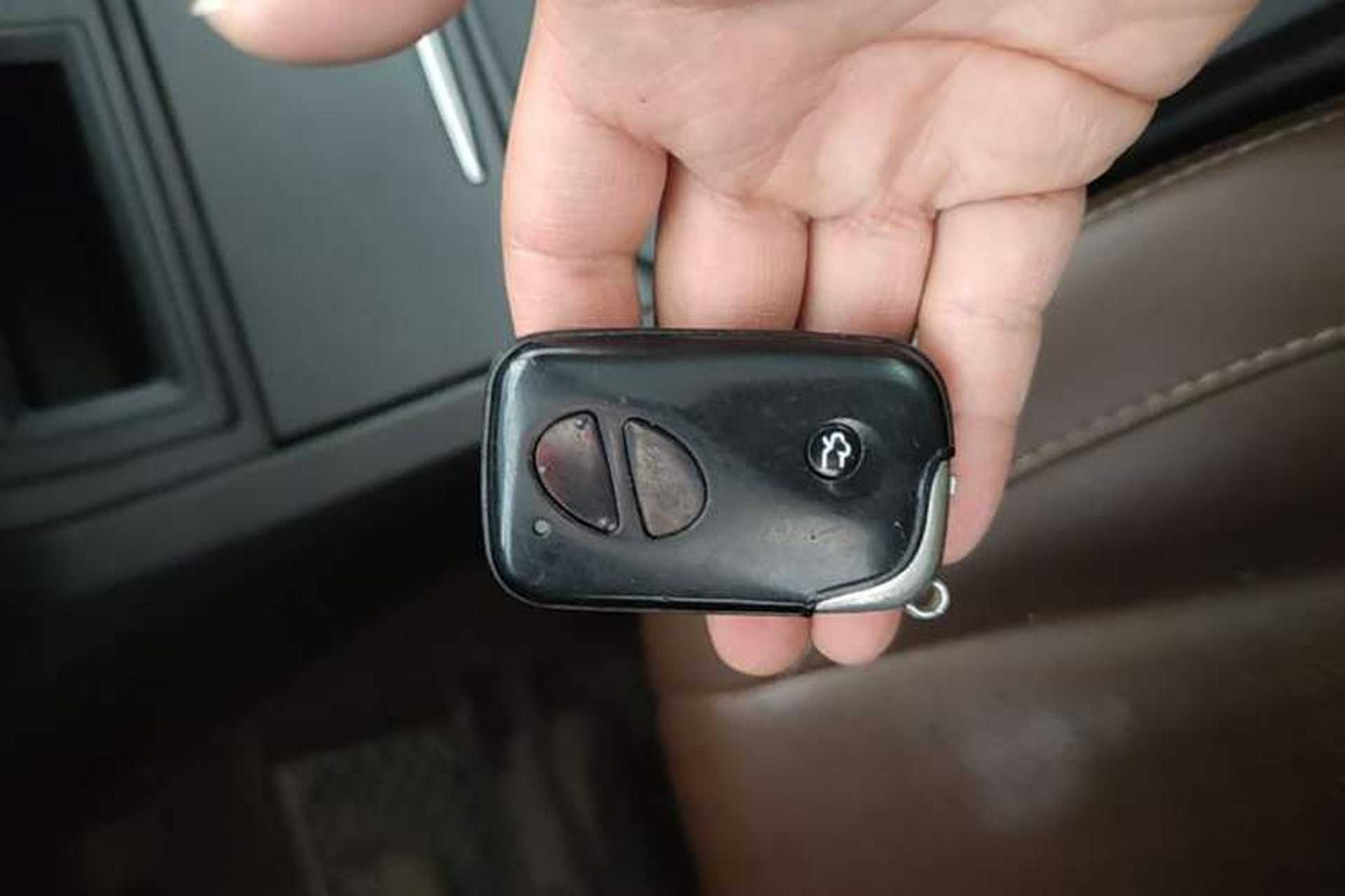 Used BYD S7 2015 2.0T Upgraded Automatic Luxury Version Vehicle Key