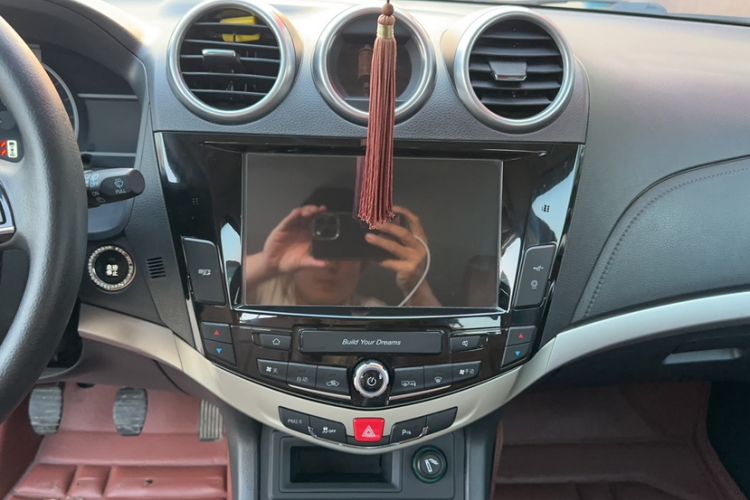 Used BYD S7 2015 1.5T Upgraded Manual Luxury Model Audio And AC Panel