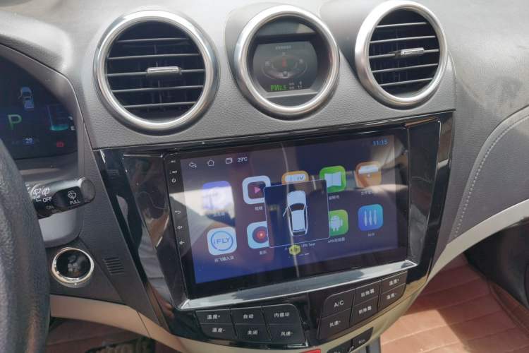Used BYD S7 2015 2.0T Upgraded Automatic Flagship Version Audio And AC Panel